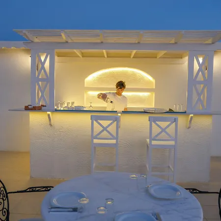 Cesurlar לינה וארוחת בוקר 2*