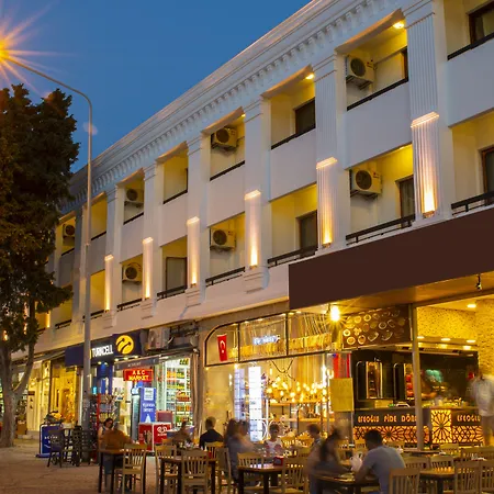 Cesurlar לינה וארוחת בוקר